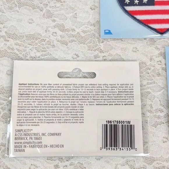 American Flag Heart Iron-On Embroidery Patch - Picture 3 of 9